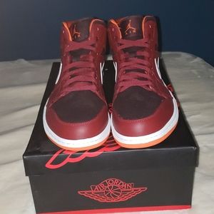 AIR JORDAN RETRO